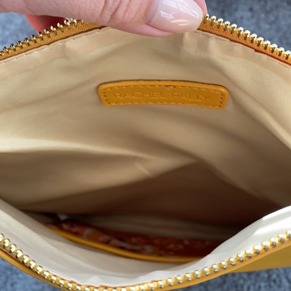 Clutch - Picture 5 of 6